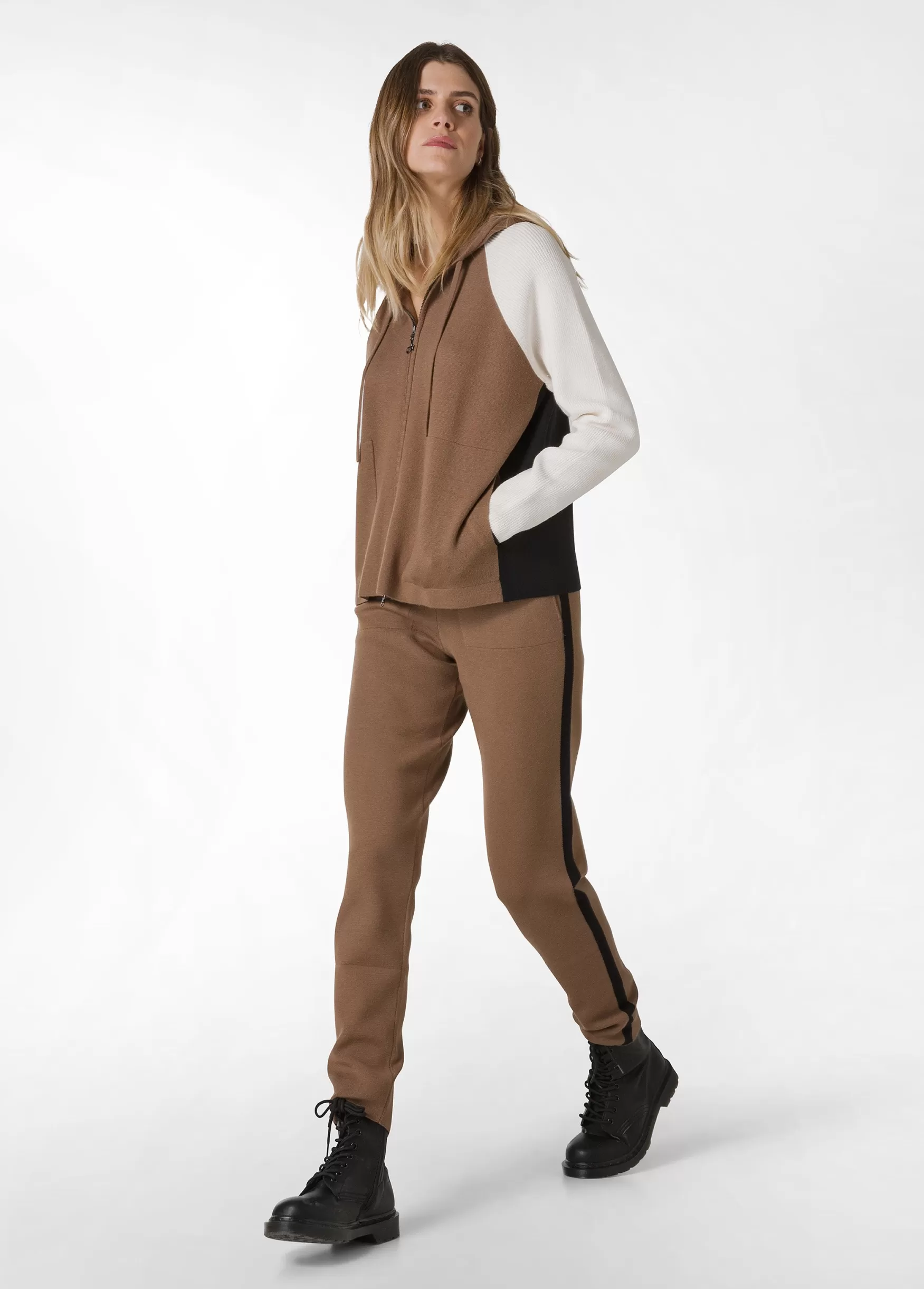 Discount DEHA Knitted Pants Brown Biscuit Brown